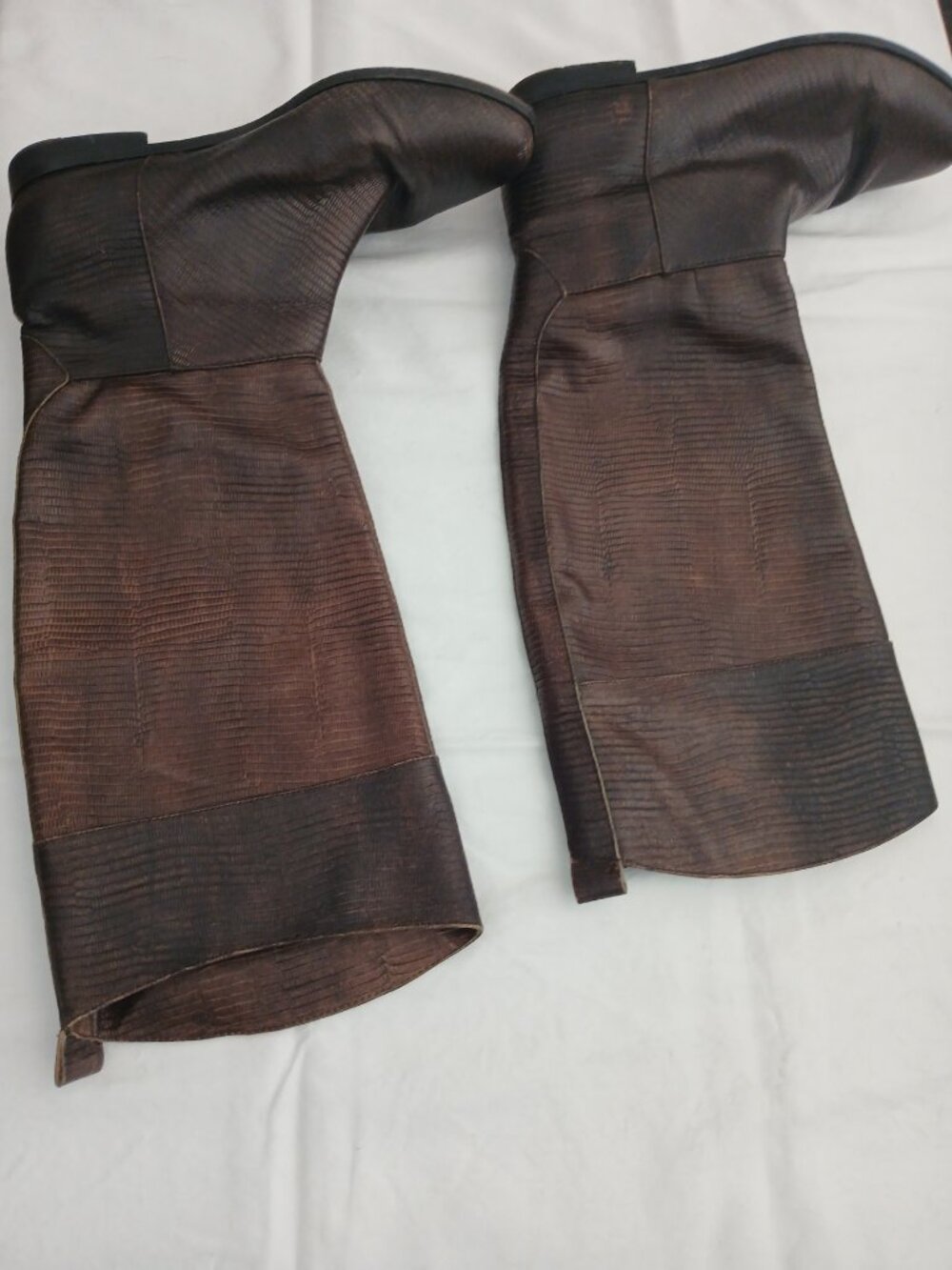 Brown Crock Embossed Boots, size 37